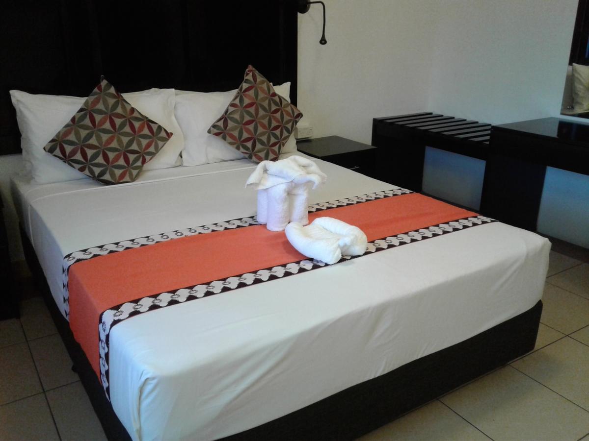 Suva Motor Inn Экстерьер фото